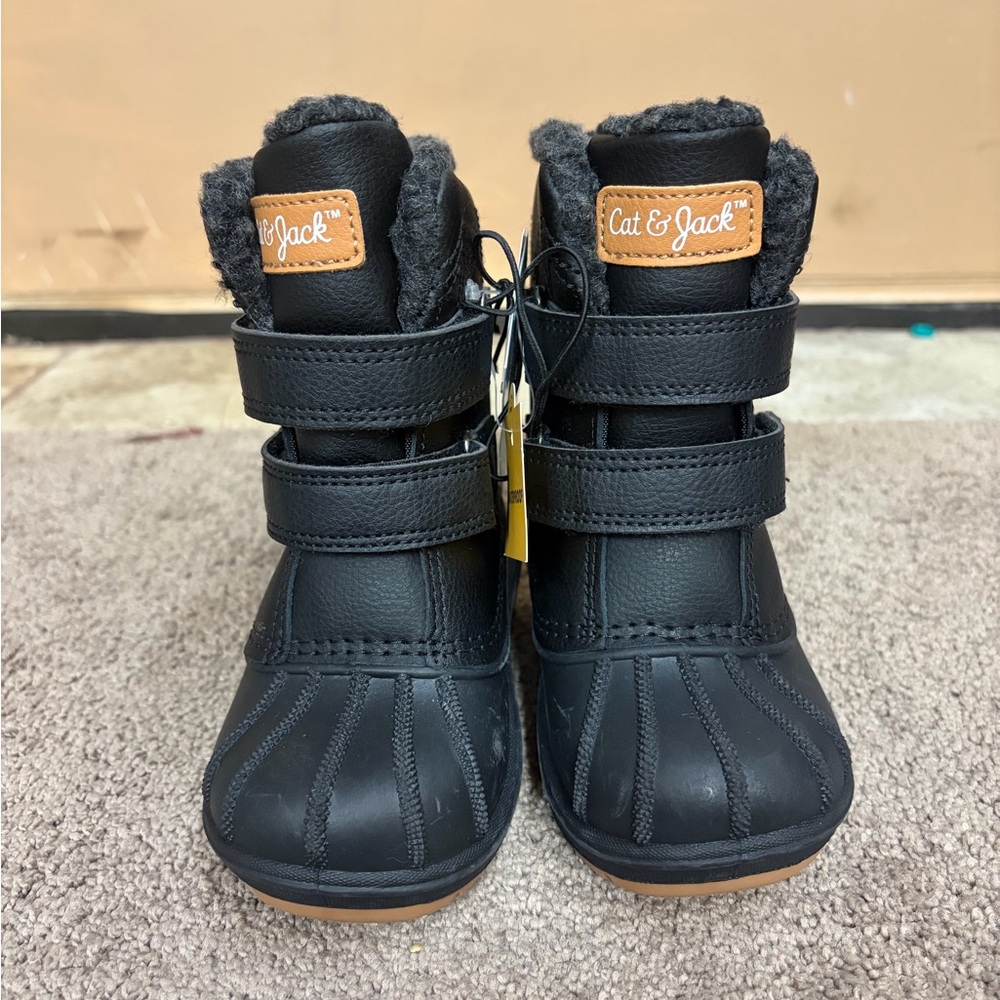 Cat & Jack Black Kids Rain & Snow Boots